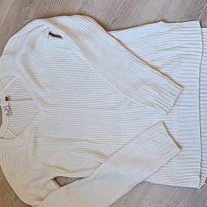 SO womens medium sweater cream